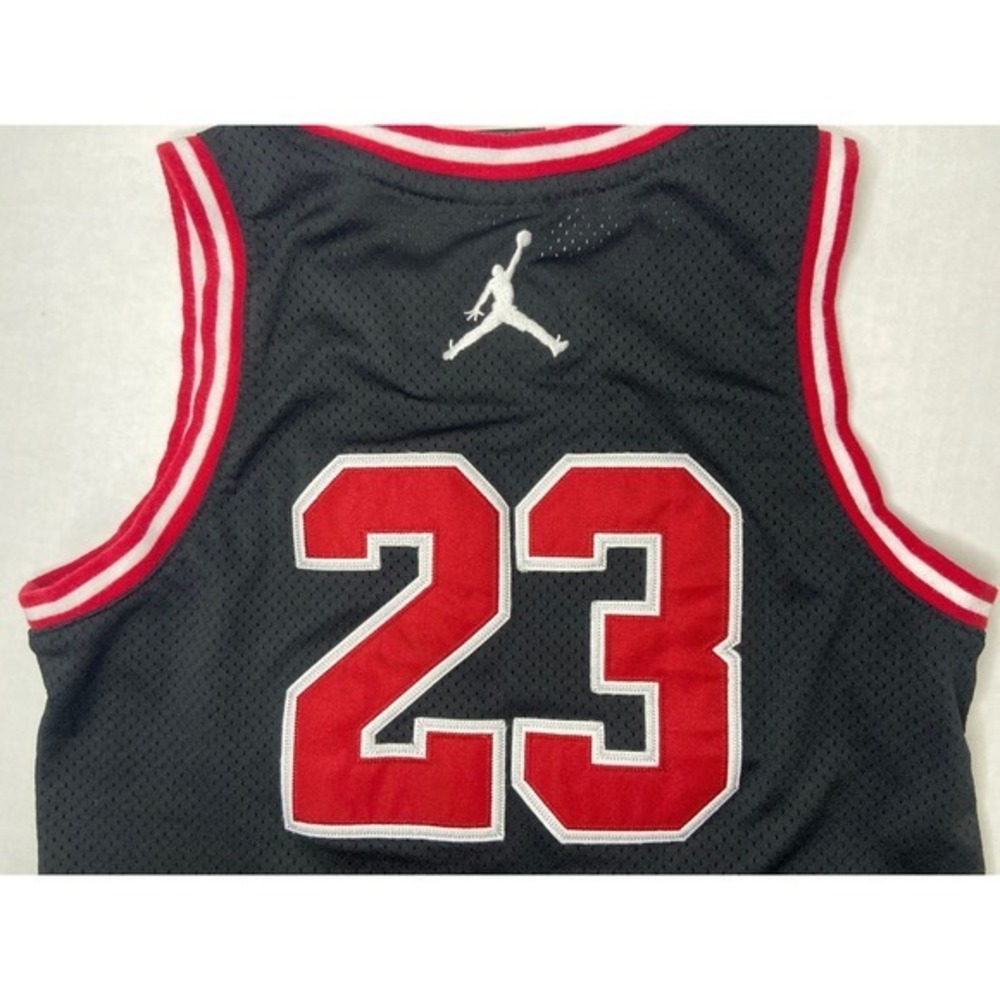 Nike Jordan Michael Jordan #23 Youth 8–10 Black Swingman Basketball Jersey - Picture 11 of 14